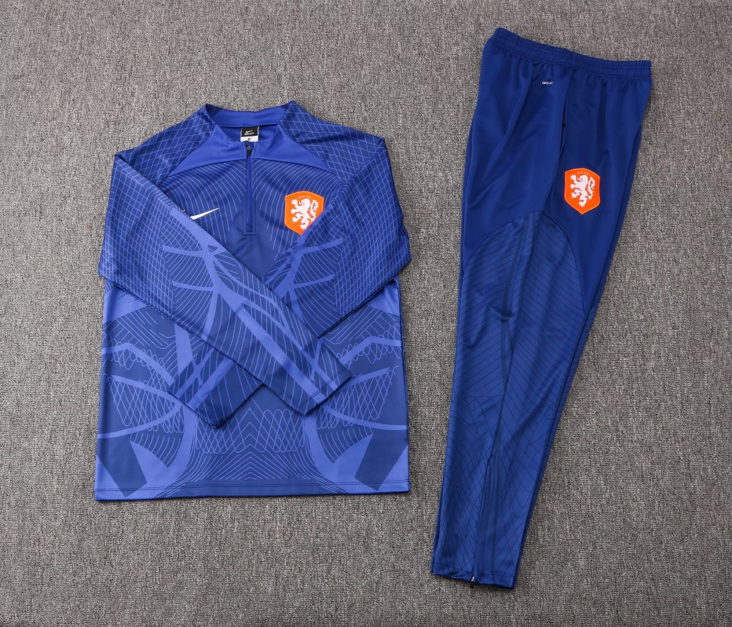 Netherlands 2022 Blue Soccer Training Suit  Men's
